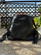 Sac femme Alba noir porté épaule en cuir italien grainé