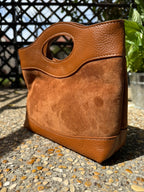     Vue trois quarts du sac Valentina