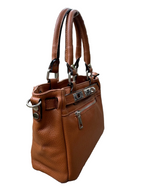 Alessia S Cuir Grainé