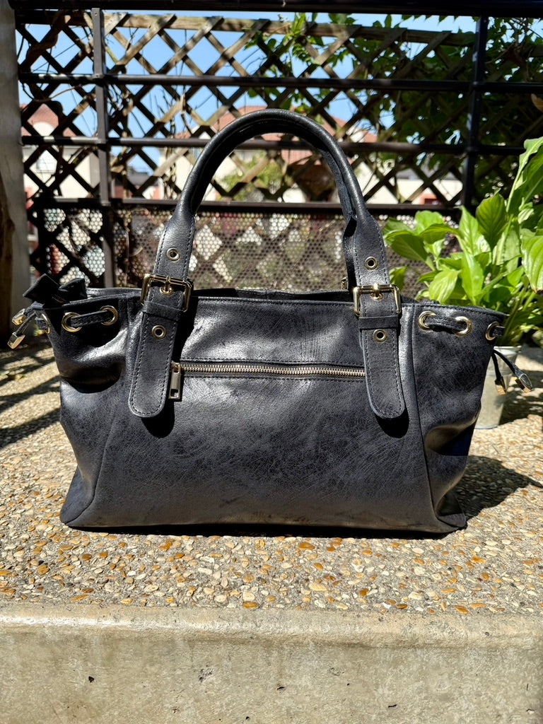     Grand sac femme cuir brossé format A4