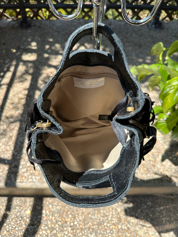 Vue plongeante de l’intérieur du sac Isabella