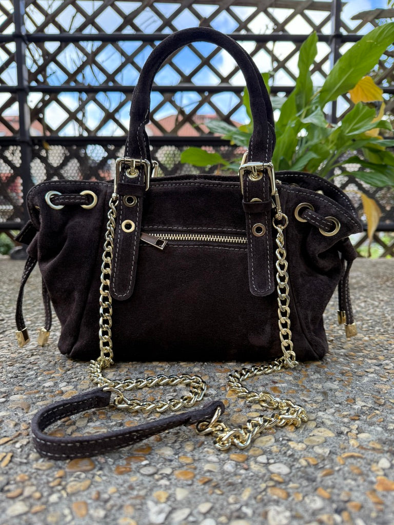     Vue de face du sac Giulia Mini en cuir suédé