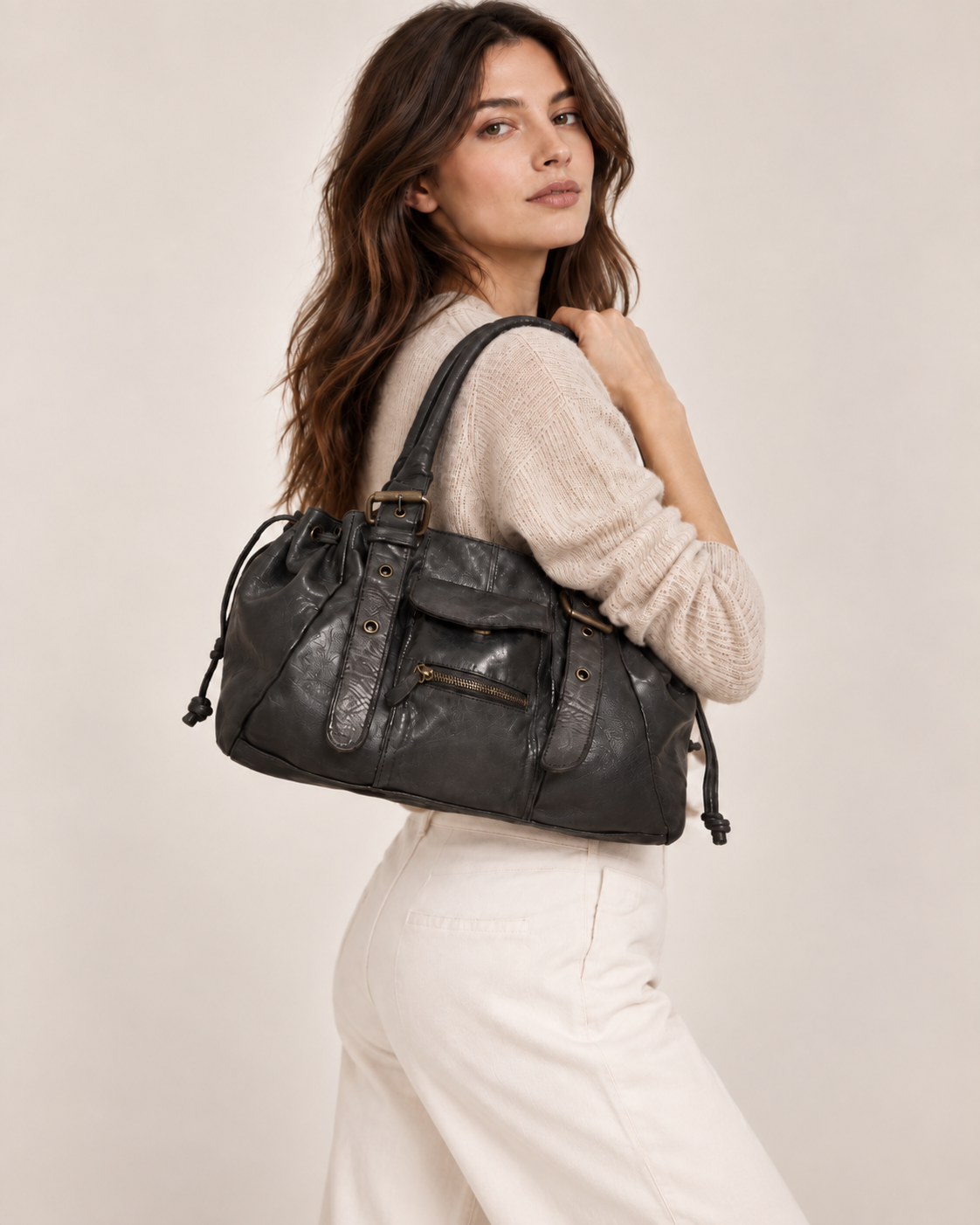 Marcella L Cuir Vintage